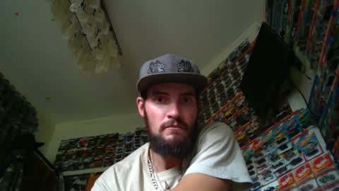 Snapshot of sugarbush696 chatting on September 2025 10:10:02 PM Sugarbush696 online show from September 2025 10:10:02 PM