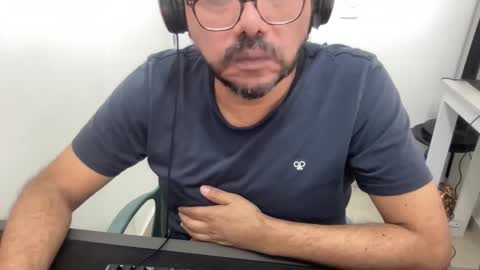 Snapshot of sugarhairybear chatting on January 2026 09:31:02 PM Johnny online show from January 2026 09:31:02 PM