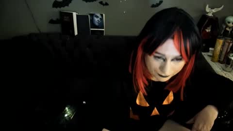 Sugary online show from October 2025 04:33:02 AM