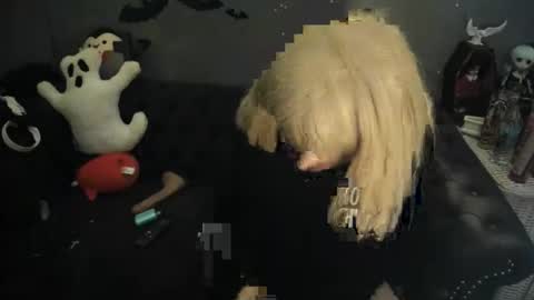 Sugary online show from November 2025 06:45:01 AM