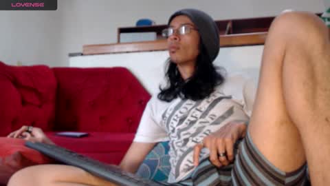 Snapshot of suggabrown_ chatting on February 2026 09:30:02 PM suggabrown_ online show from February 2026 09:30:02 PM