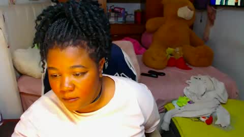 Snapshot of suggarbaby1 chatting on December 2024 06:12:02 AM Cami Back in 2 hours online show from December 2024 06:12:02 AM