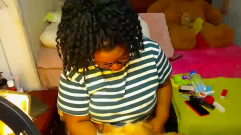 Snapshot of suggarbaby1 chatting on December 2024 07:25:02 AM Cami Back in 2 hours online show from December 2024 07:25:02 AM