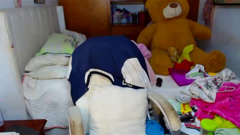 Snapshot of suggarbaby1 chatting on December 2024 07:35:02 AM Cami Back in 2 hours online show from December 2024 07:35:02 AM