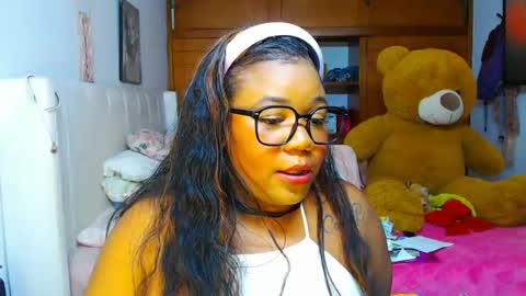 Snapshot of suggarbaby1 chatting on February 2025 07:56:01 AM Cami Back in 2 hours online show from February 2025 07:56:01 AM