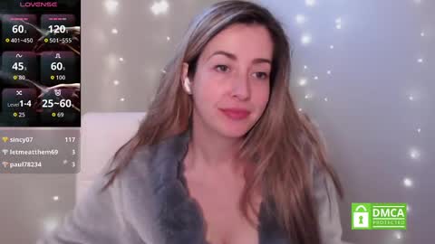 Snapshot of suggestivebehavior chatting on October 2025 01:54:02 PM Mia online show from October 2025 01:54:02 PM