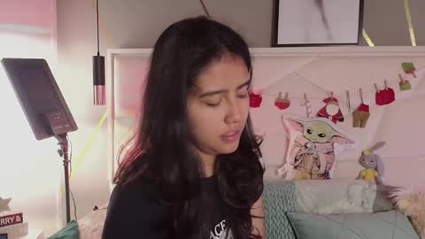 SUKI online show from December 2025 12:12:02 PM