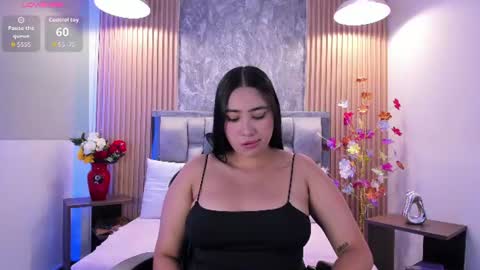 Snapshot of sulay_kim chatting on July 2026 07:45:01 PM Sulay online show from July 2026 07:45:01 PM