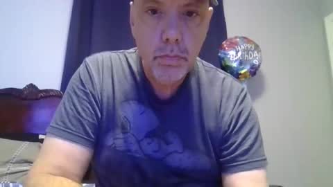 Snapshot of sullydog48 chatting on October 2025 09:28:02 PM Sully online show from October 2025 09:28:02 PM