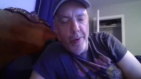Snapshot of sullydog48 chatting on November 2025 03:01:02 AM Sully online show from November 2025 03:01:02 AM