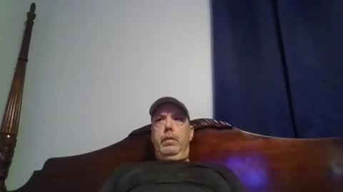 Snapshot of sullydog48 chatting on February 2026 06:14:01 PM Sully online show from February 2026 06:14:01 PM