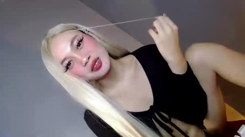 sultrybadbabe online show from October 2025 05:50:02 AM