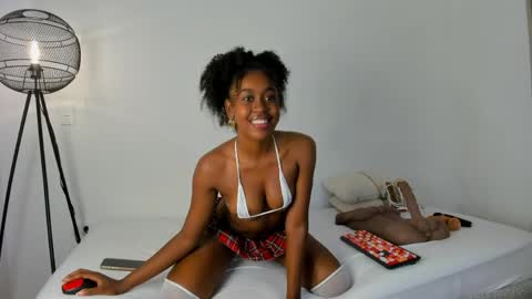 Snapshot of sum___ chatting on May 2026 01:13:02 AM SUM online show from May 2026 01:13:02 AM