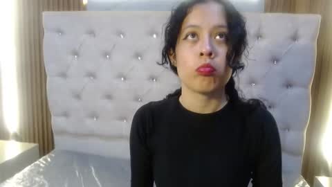 sumersaenzcl202 online show from March 2026 07:39:01 PM