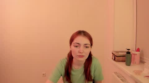 Snapshot of summer_preston chatting on February 2026 02:07:02 AM Summer Preston online show from February 2026 02:07:02 AM