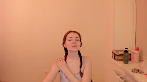 Snapshot of summer_preston chatting on February 2026 03:50:01 AM Summer Preston online show from February 2026 03:50:01 AM