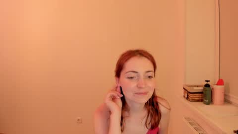 Snapshot of summer_preston chatting on July 2026 08:52:02 PM Summer Preston online show from July 2026 08:52:02 PM