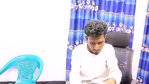 Snapshot of sumonbigboy215042 chatting on February 2026 12:48:02 PM sumonblgboyr online show from February 2026 12:48:02 PM