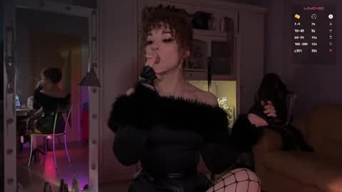 Snapshot of sun_for_you chatting on June 2026 09:48:02 PM Miss Nelly online show from June 2026 09:48:02 PM