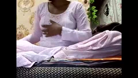 Snapshot of sunali_jain03 chatting on May 2026 07:16:01 AM sunali_jain03 online show from May 2026 07:16:01 AM