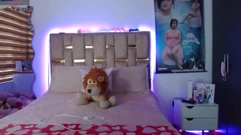 Jeraldine online show from November 2025 05:24:02 PM