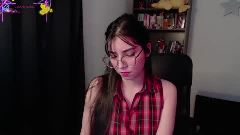  violetta  online show from November 2025 03:19:02 PM