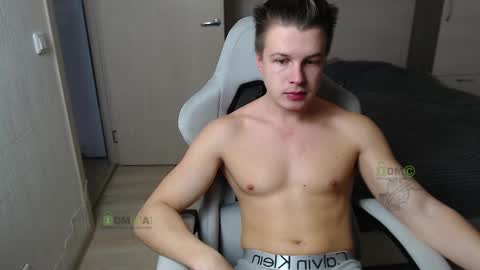 Alice and Sergey online show from March 2025 10:22:02 AM