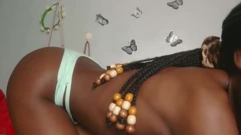 Snapshot of sunny_kitty25 chatting on April 2026 10:24:02 AM Sunny kitty25 online show from April 2026 10:24:02 AM