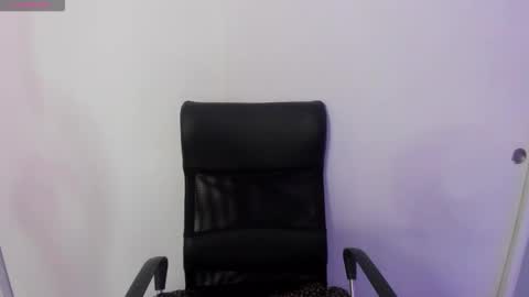 Maya online show from November 2025 02:55:01 AM