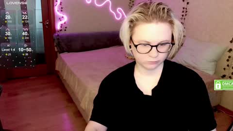 sunny mood online show from January 2025 09:44:02 AM