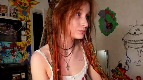 Snapshot of sunny_mouse chatting on June 2026 09:05:02 PM Sunny online show from June 2026 09:05:02 PM
