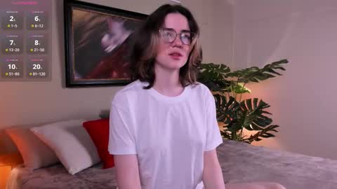 Sunny online show from March 2026 07:37:02 AM