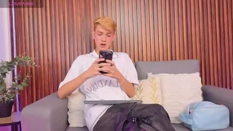 Snapshot of sunnyboy29_ chatting on July 2026 04:50:02 AM SUNNY online show from July 2026 04:50:02 AM