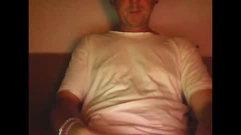 sunnygun0 online show from September 2025 05:47:02 PM