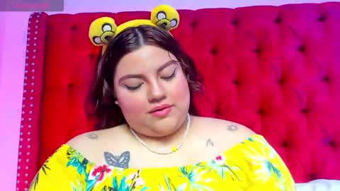 Snapshot of sunnyhoney_ chatting on March 2026 12:42:02 PM Sunny online show from March 2026 12:42:02 PM
