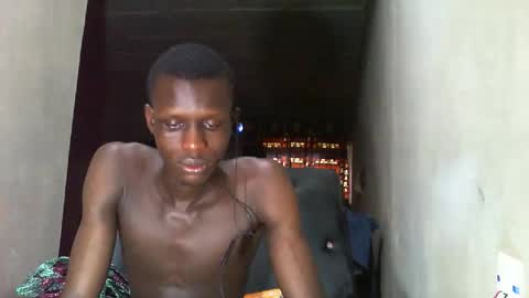 Sunnyblack2 online show from December 2025 01:27:01 PM