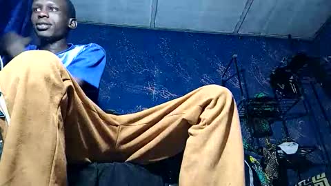 Snapshot of sunnyjohn447 chatting on February 2026 07:29:02 AM Sunnyblack2 online show from February 2026 07:29:02 AM