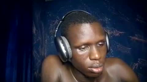 Sunnyblack2 online show from April 2026 10:23:02 PM