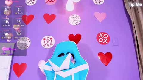      online show from February 2025 09:04:02 PM