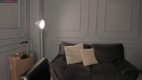 Sunny Rivers online show from April 2026 05:21:01 PM