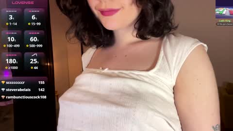 Lina online show from January 2025 01:01:01 PM