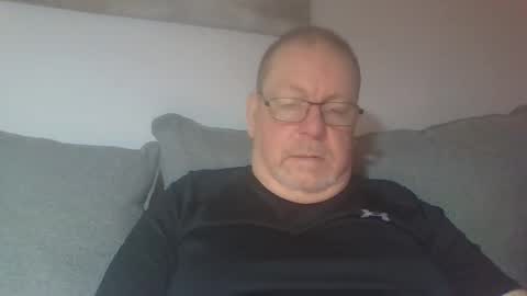 Snapshot of sunspotbaby chatting on November 2025 03:40:02 AM Sunspotbaby online show from November 2025 03:40:02 AM