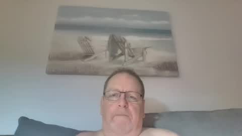 Snapshot of sunspotbaby chatting on November 2025 04:01:01 AM Sunspotbaby online show from November 2025 04:01:01 AM