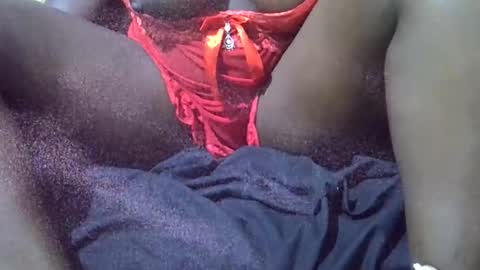 Liz online show from November 2025 11:48:01 PM