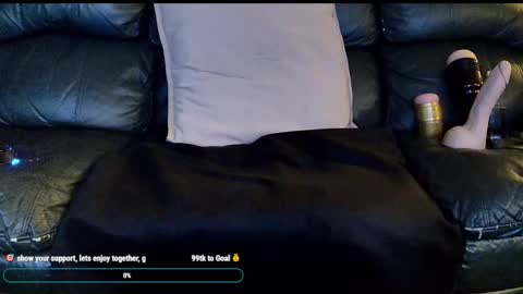 Snapshot of superduty5speed chatting on February 2025 05:34:01 AM Thomas online show from February 2025 05:34:01 AM