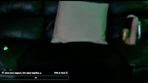 Snapshot of superduty5speed chatting on February 2025 04:27:02 AM Thomas online show from February 2025 04:27:02 AM