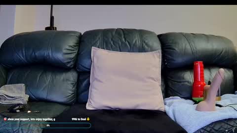 Snapshot of superduty5speed chatting on September 2025 02:46:02 AM Thomas online show from September 2025 02:46:02 AM