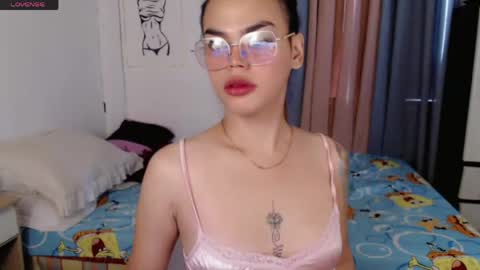 Snapshot of superhotvaleria chatting on May 2026 12:39:01 AM Im val online show from May 2026 12:39:01 AM