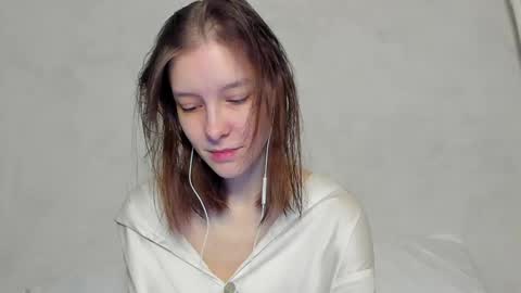 Una online show from April 2026 11:21:01 PM