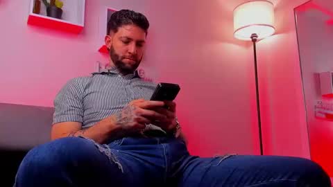 supreme_alpha_ online show from November 2025 12:54:02 AM